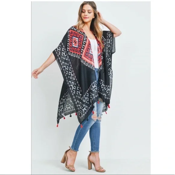 SALE! ๐ One Size Boho Summer Kimono Black & Red Pattern with Tassels โฎ๏ธ - Picture 4 of 6